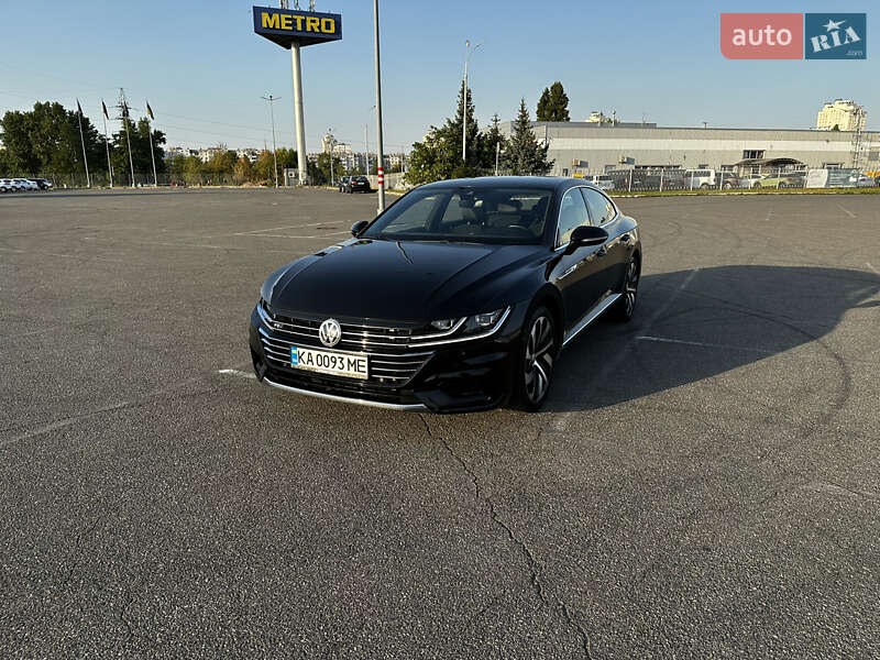 Лифтбек Volkswagen Arteon 2017 в Киеве