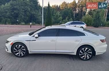 Лифтбек Volkswagen Arteon 2021 в 