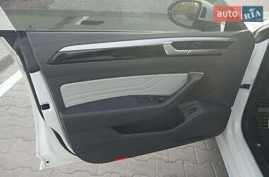 Лифтбек Volkswagen Arteon 2021 в 