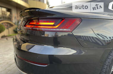 Лифтбек Volkswagen Arteon 2017 в 