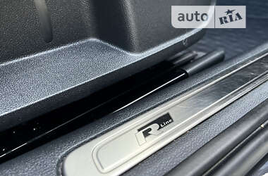 Лифтбек Volkswagen Arteon 2017 в 