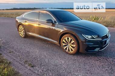 Ліфтбек Volkswagen Arteon 2018 в Києві