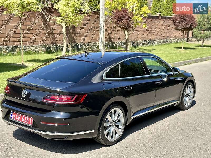 Лифтбек Volkswagen Arteon 2017 в Киеве фото 2 Лифтбек Volkswagen Arteon 2017 в Киеве