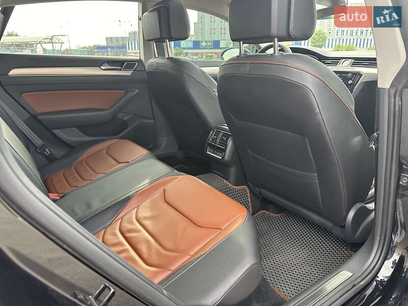 Лифтбек Volkswagen Arteon 2019 в Киеве