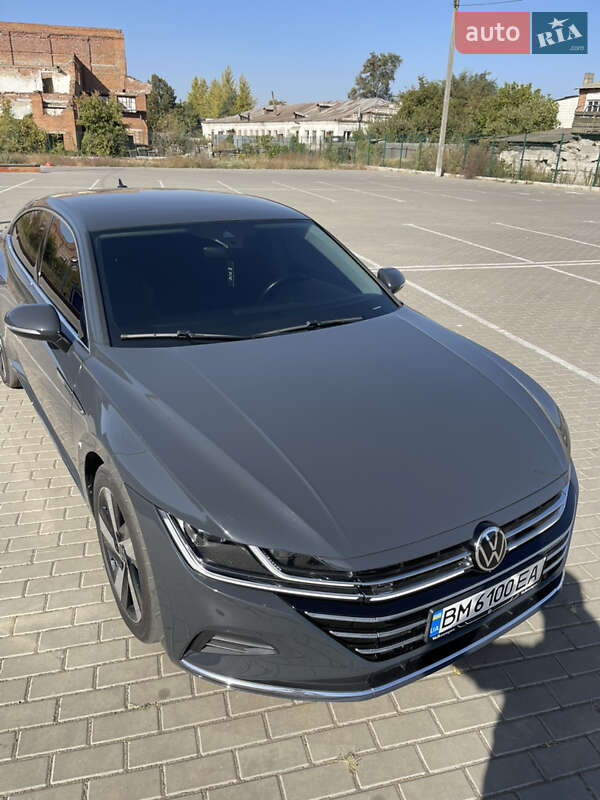 Ліфтбек Volkswagen Arteon 2021 в Ромнах
