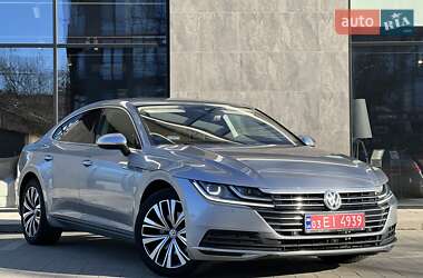 Ліфтбек Volkswagen Arteon 2017 в Ужгороді