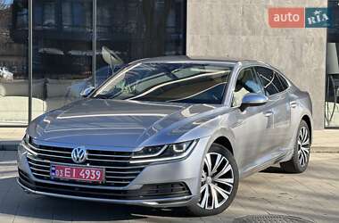 Ліфтбек Volkswagen Arteon 2017 в Ужгороді