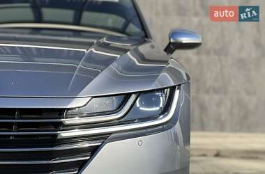 Ліфтбек Volkswagen Arteon 2017 в Ужгороді