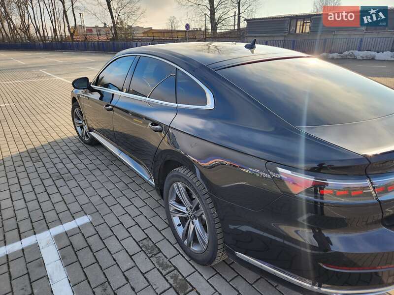 Лифтбек Volkswagen Arteon 2023 в Тернополе