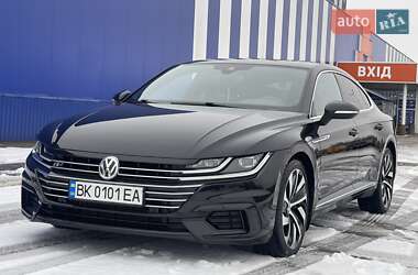 Лифтбек Volkswagen Arteon 2018 в Дубно