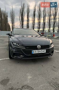 Лифтбек Volkswagen Arteon 2018 в Киеве