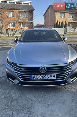 Ліфтбек Volkswagen Arteon 2020 в Ужгороді