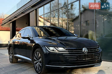 Лифтбек Volkswagen Arteon 2019 в Львове