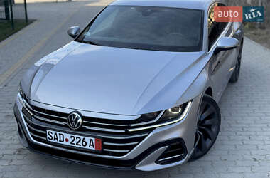 Ліфтбек Volkswagen Arteon 2020 в Ужгороді