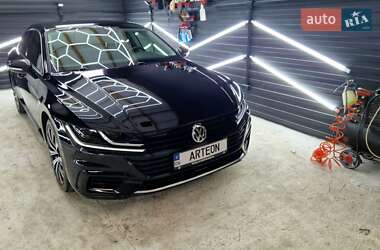 Лифтбек Volkswagen Arteon 2020 в 