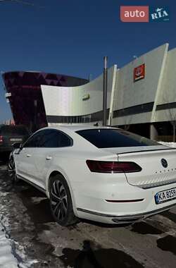 Ліфтбек Volkswagen Arteon 2018 в Києві