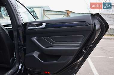 Ліфтбек Volkswagen Arteon 2022 в 