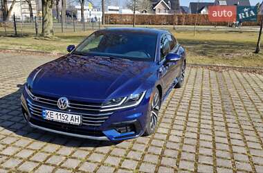Лифтбек Volkswagen Arteon 2018 в 