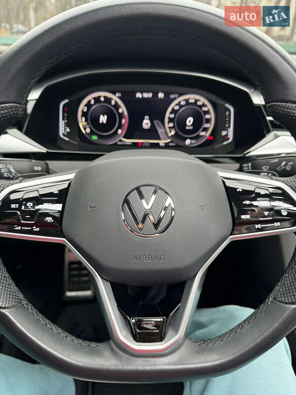 Лифтбек Volkswagen Arteon 2020 в Киеве