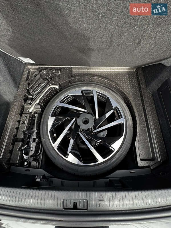 Лифтбек Volkswagen Arteon 2020 в Киеве