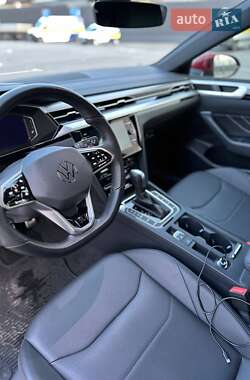 Ліфтбек Volkswagen Arteon 2022 в 