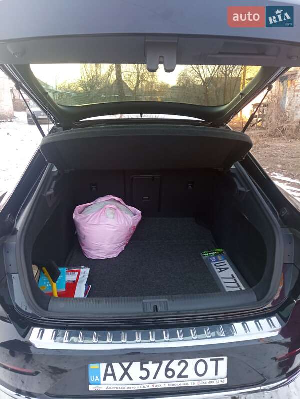 Лифтбек Volkswagen Arteon 2020 в Киеве