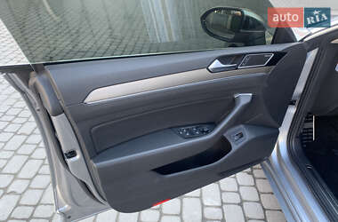 Ліфтбек Volkswagen Arteon 2020 в 