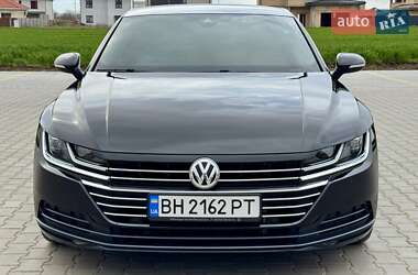 Лифтбек Volkswagen Arteon 2017 в 