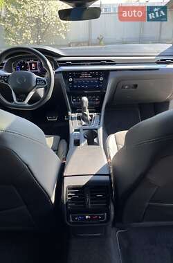 Ліфтбек Volkswagen Arteon 2021 в 