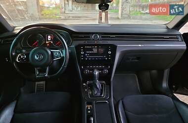 Лифтбек Volkswagen Arteon 2018 в 