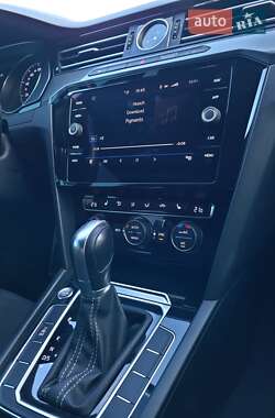Лифтбек Volkswagen Arteon 2018 в 