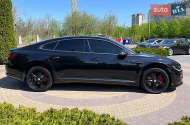 Ліфтбек Volkswagen Arteon 2020 в 