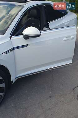 Лифтбек Volkswagen Arteon 2018 в 