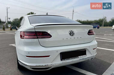 Ліфтбек Volkswagen Arteon 2018 в 