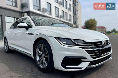Ліфтбек Volkswagen Arteon 2018 в 