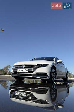 Ліфтбек Volkswagen Arteon 2018 в Києві
