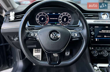 Лифтбек Volkswagen Arteon 2018 в 