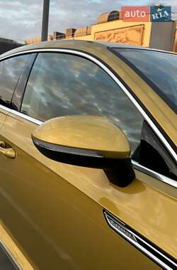 Лифтбек Volkswagen Arteon 2018 в 