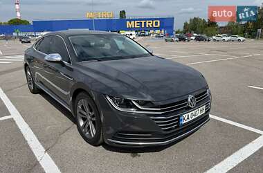 Лифтбек Volkswagen Arteon 2017 в 