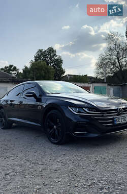 Лифтбек Volkswagen Arteon 2022 в Покрове