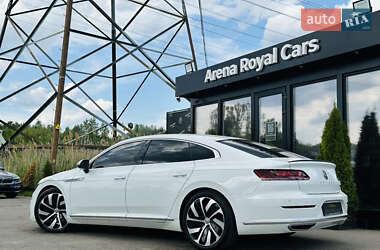 Лифтбек Volkswagen Arteon 2017 в 