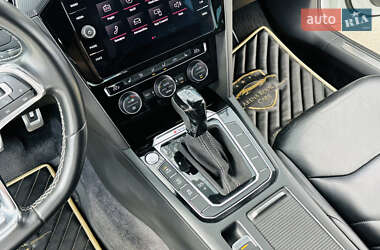Лифтбек Volkswagen Arteon 2017 в 