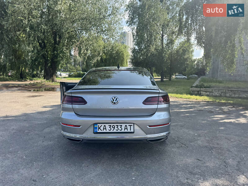 Лифтбек Volkswagen Arteon 2019 в Киеве