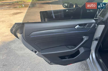 Лифтбек Volkswagen Arteon 2019 в 