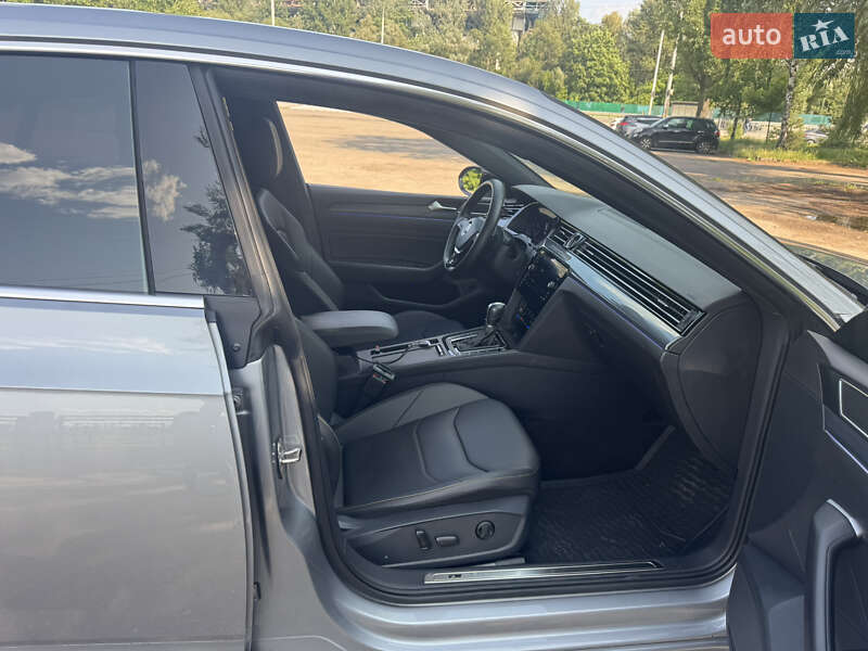 Лифтбек Volkswagen Arteon 2019 в Киеве