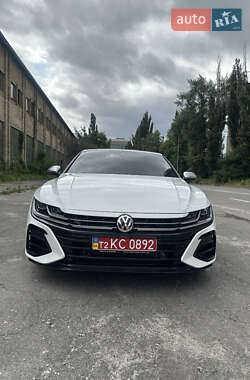 Ліфтбек Volkswagen Arteon 2018 в Києві