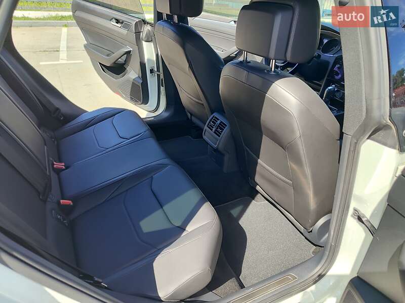 Лифтбек Volkswagen Arteon 2019 в Киеве