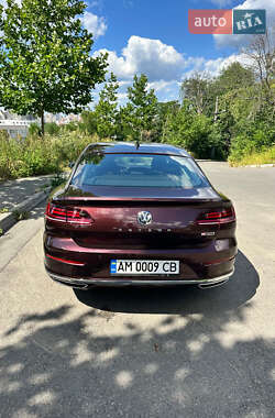 Лифтбек Volkswagen Arteon 2018 в Киеве