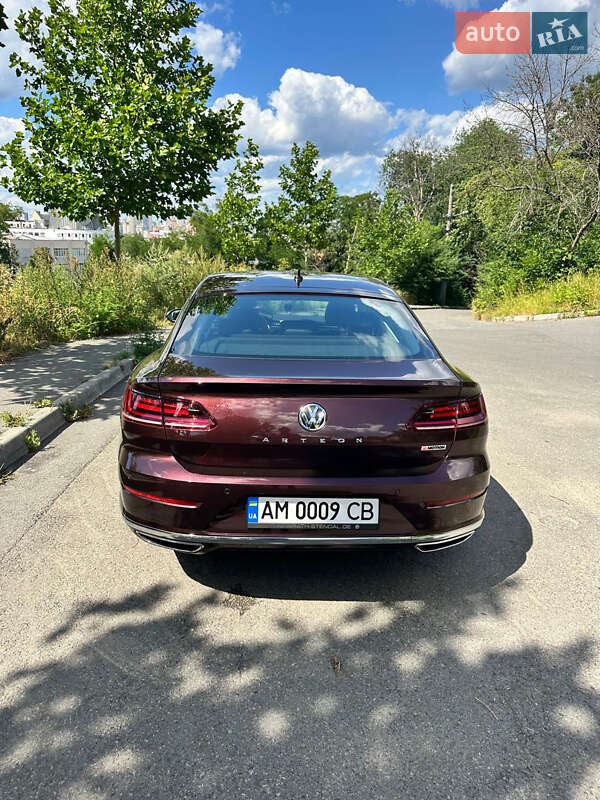 Лифтбек Volkswagen Arteon 2018 в Киеве