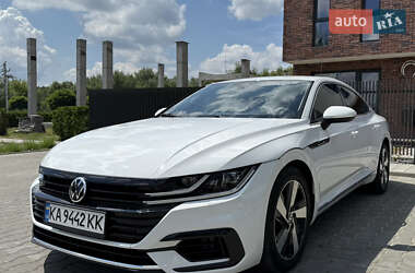Лифтбек Volkswagen Arteon 2021 в Киеве